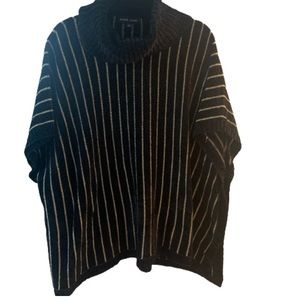👁‍🗨7@$25👁‍🗨 Cowl gold striped sweater